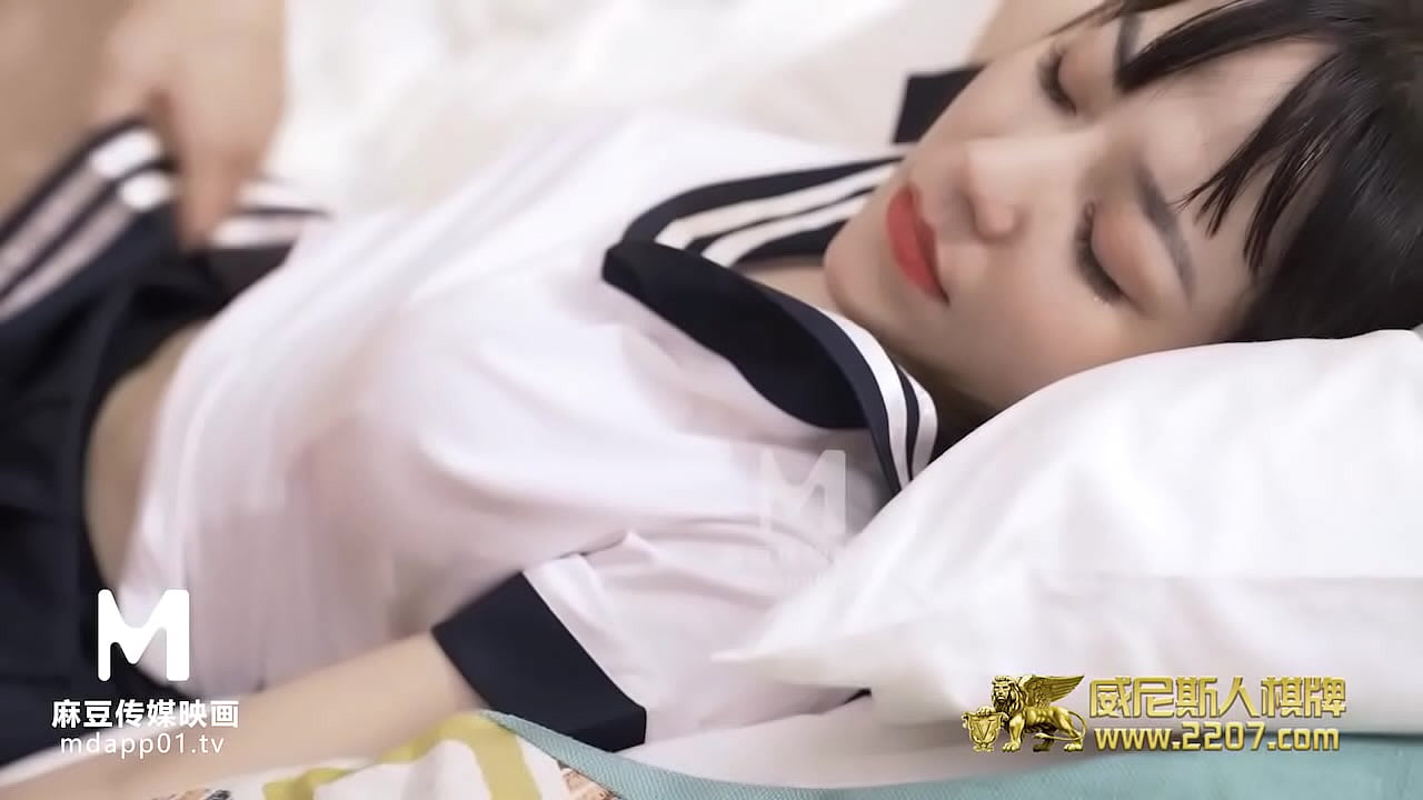 Ảnh trong Phim Sex Học Sinh Bán Dâm – Địt Em Học Sinh Làm Đĩ Kiếm Tiền