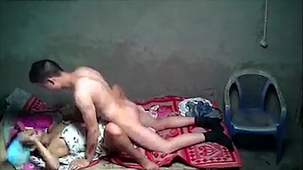 Ảnh trong Chơi em hàng xóm giữa trời nắng 40 độ cực dâm